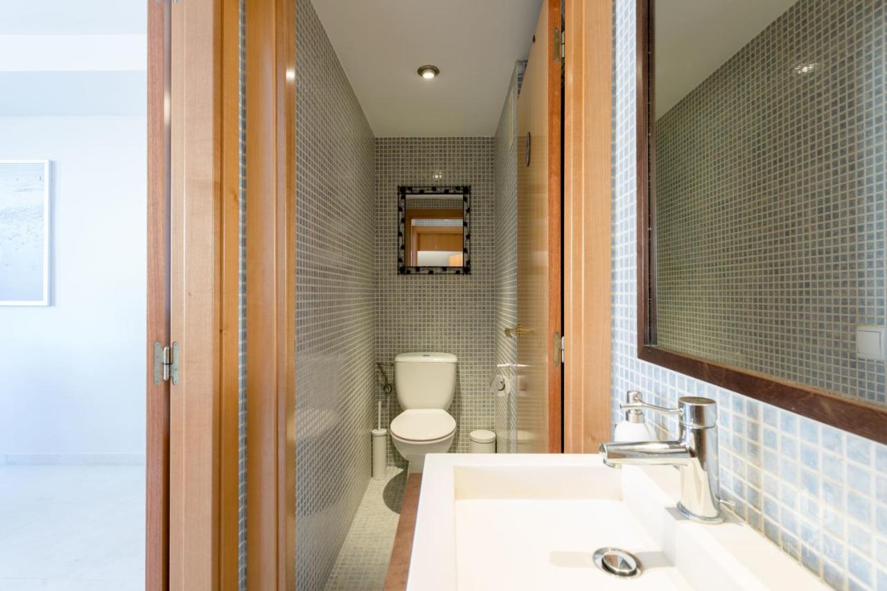 Unique Rentals - Stylish Seafront Duplex Barcelona Exterior photo